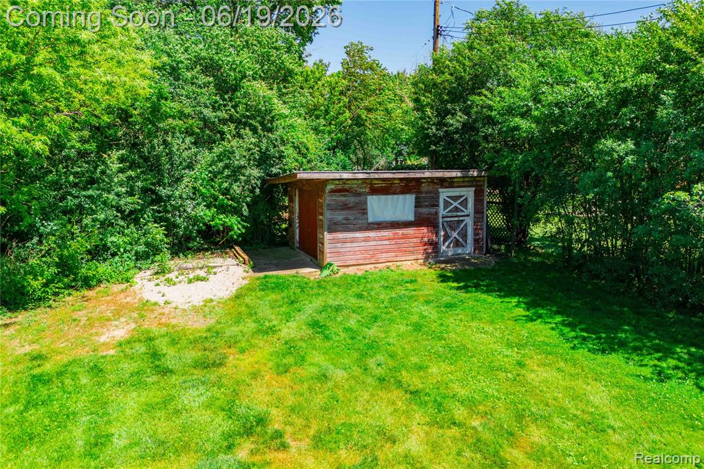 25815 West River Road, Grosse Ile, MI 48138 — Photo 39