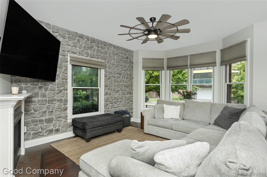 605 S Troy Street, Royal Oak, MI 48067 — Photo 7