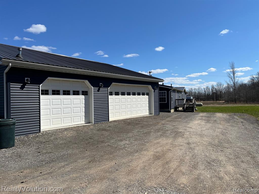 1736 WHEELING Road, Imlay City, MI 48444 — Photo 40