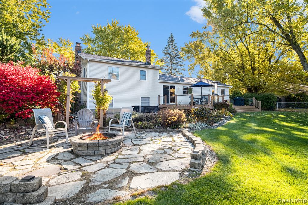 7030 Porter Road, Grand Blanc, MI 48439 — Photo 32