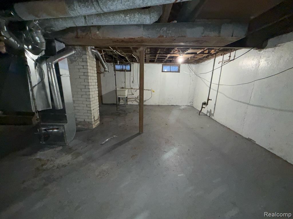 6783 Westwood Street, Detroit, MI 48228 — Photo 5