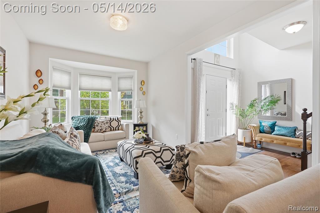 27492 Belgrave Place, Novi, MI — Photo 4