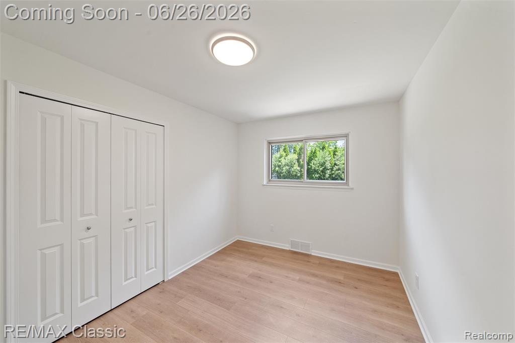 7432 Hillsboro Drive, Canton, MI 48187 — Photo 21