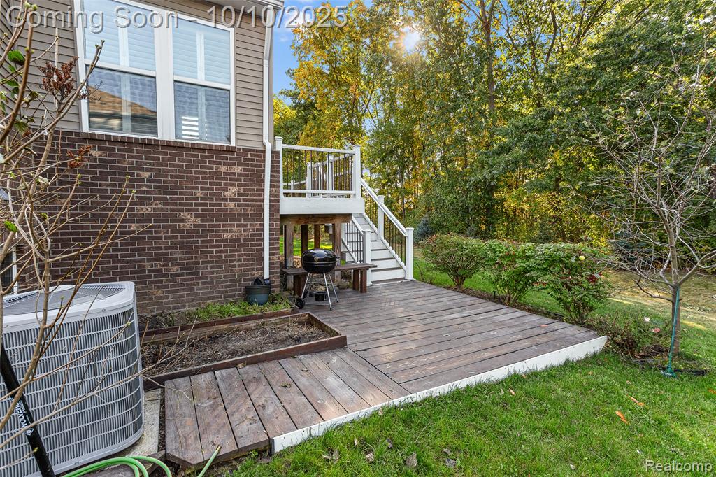 57797 Village Drive, New Hudson, MI 48165 — Photo 59