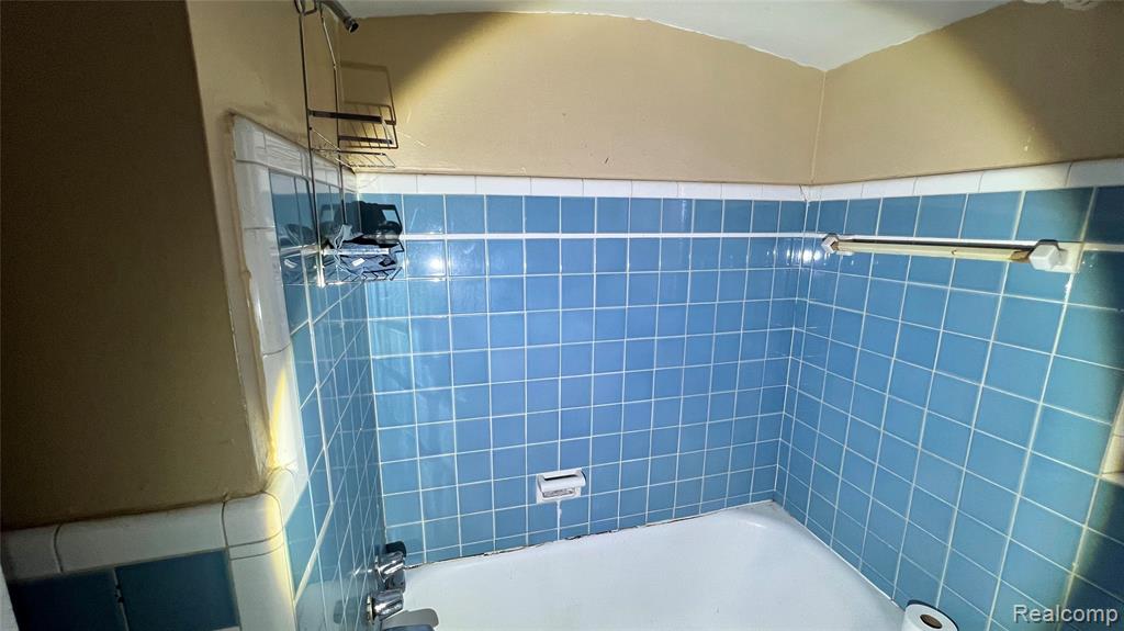 11226 Minden Street, Detroit, MI 48205 — Photo 9