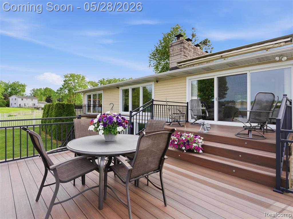 12099 Torrey Road, Fenton, MI 48430 — Photo 33