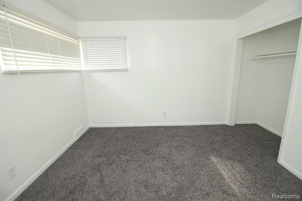 18112 Justine Street, Detroit, MI 48234 — Photo 17