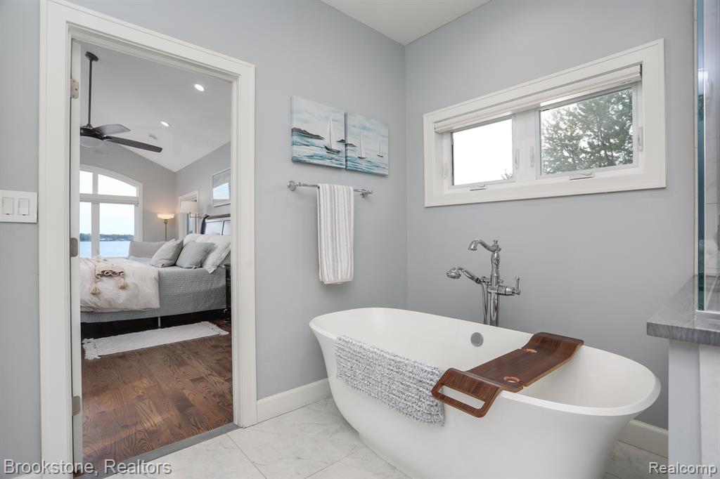 7503 LOCKLIN, West Bloomfield, MI 48324 — Photo 35