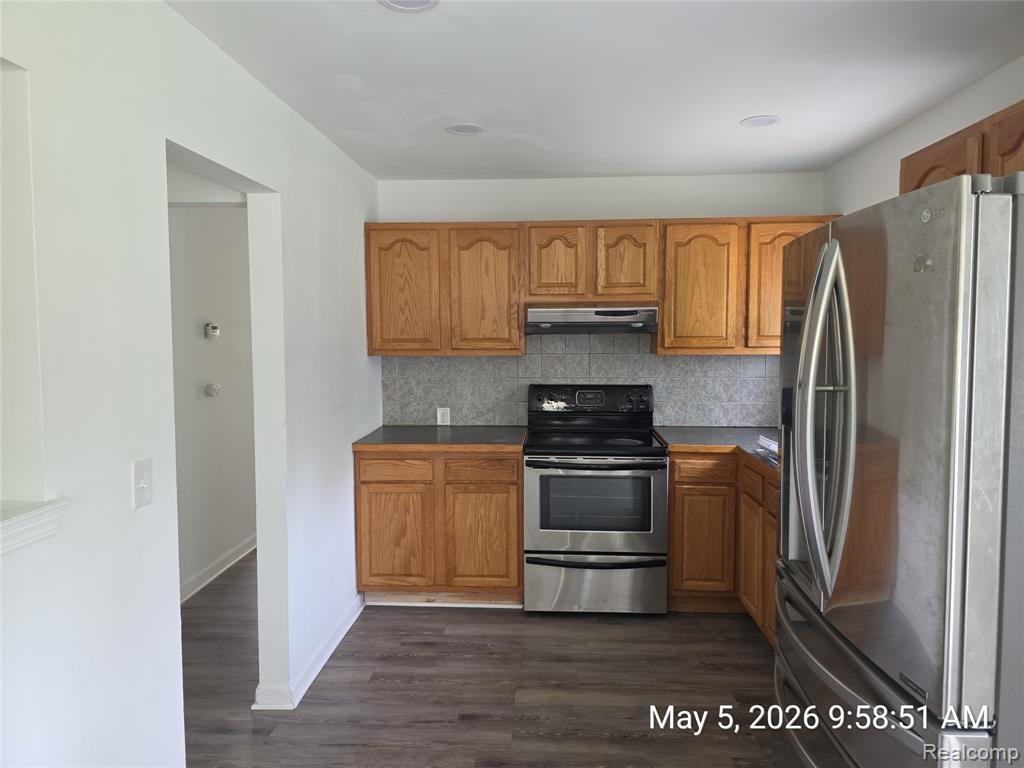 4843 KATHERINE Street, Dearborn Heights, MI 48125 — Photo 8