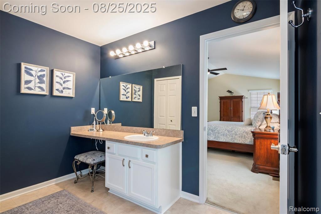 48201 Nottinghill Lane, Canton, MI 48188 — Photo 25
