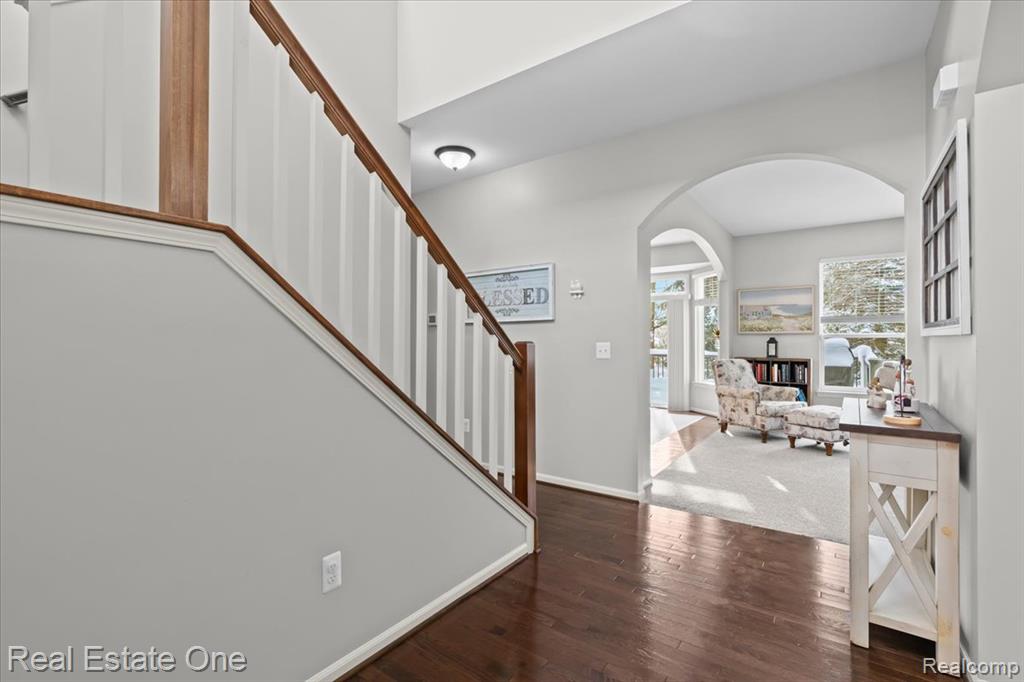 924 Riverstone Court, Milford, MI 48381 — Photo 7