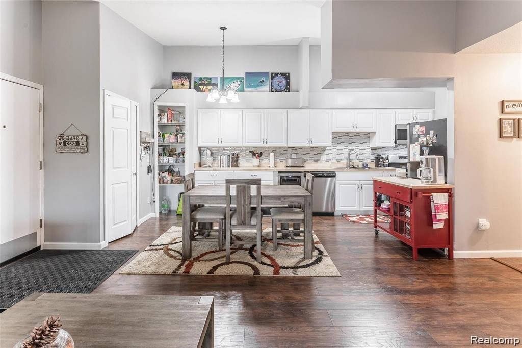 9699 WILDFLOWER, Belleville, MI 48111 — Photo 14
