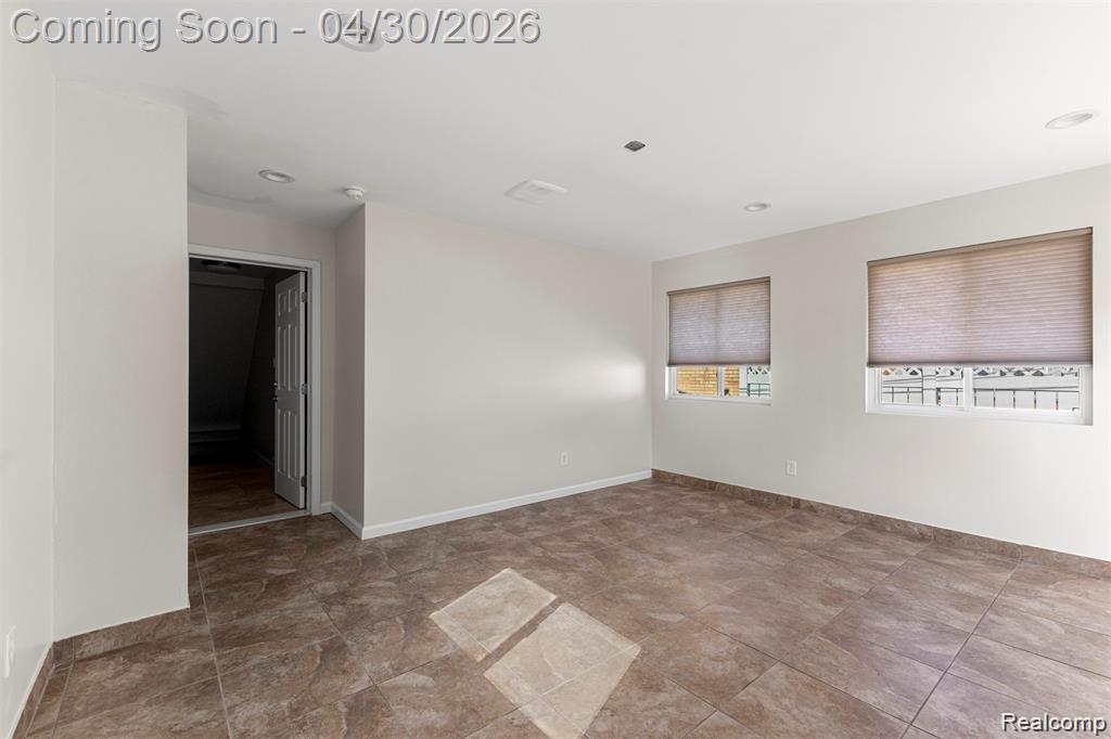 7704 Oakman Boulevard, Dearborn, MI 48126 — Photo 33