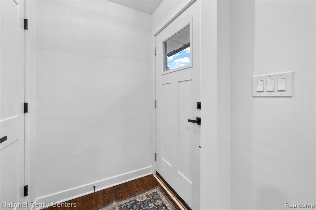 822 Phillips Avenue, Clawson, MI — Photo 2