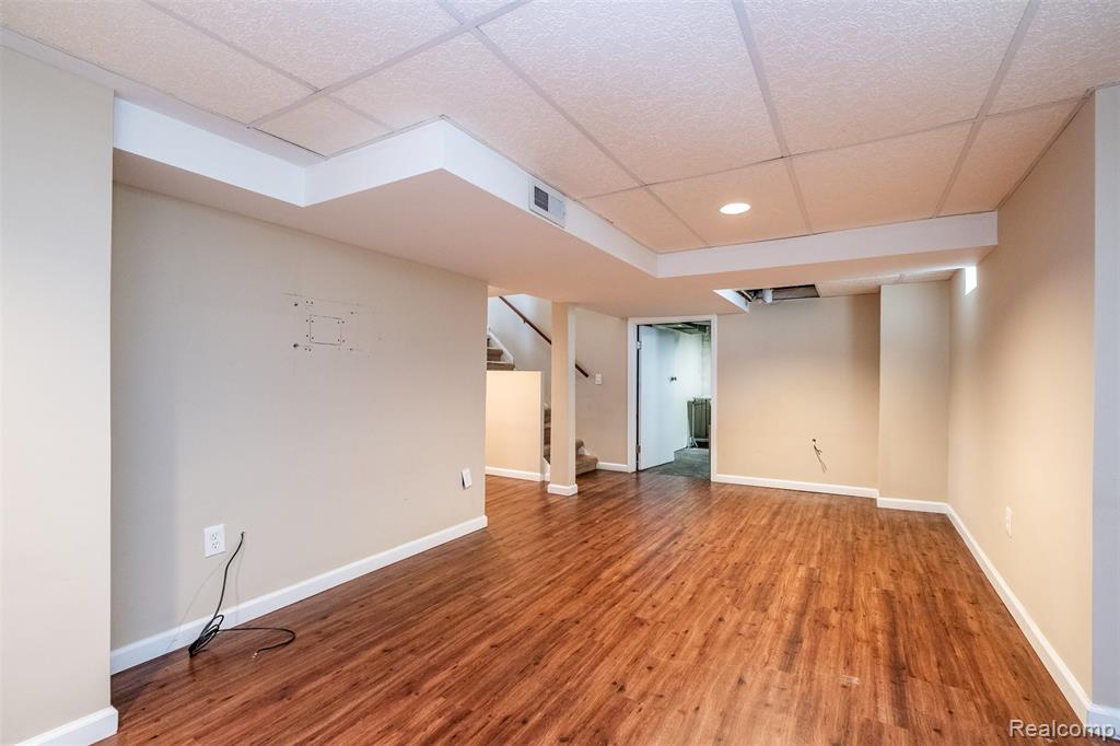 807 Vermont Avenue, Royal Oak, MI 48067 — Photo 33