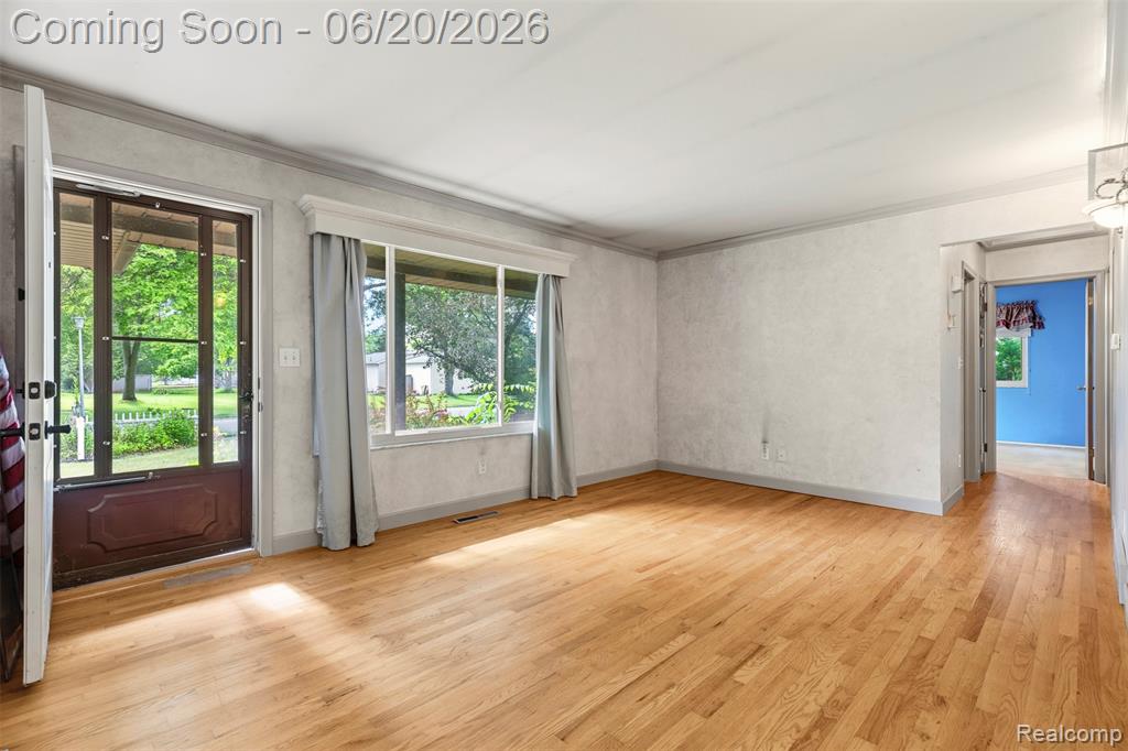 309 Windy, Flushing, MI 48433 — Photo 8