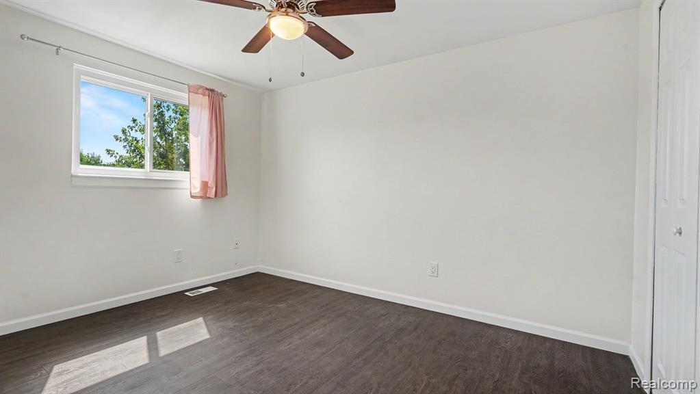 2735 Foster Avenue, Ann Arbor, MI 48108 — Photo 20