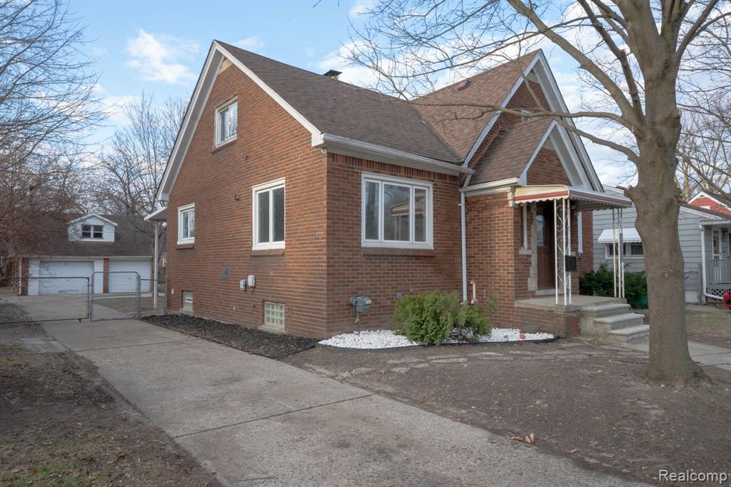 16022 Stephens Drive, Eastpointe, MI 48021 — Photo 3