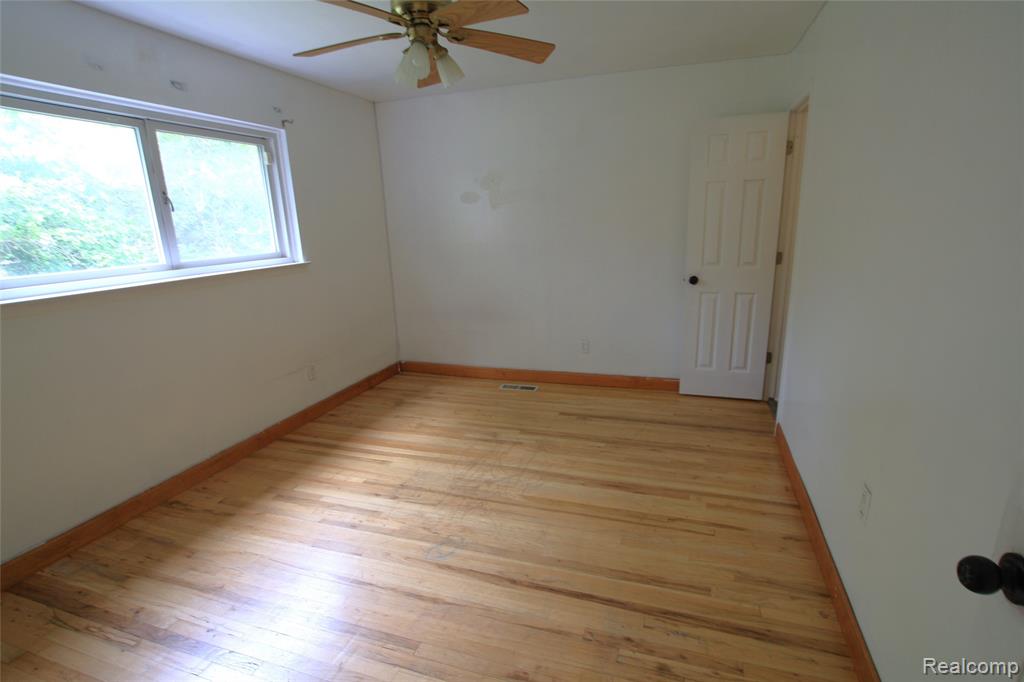 6325 Clarkston Road, Clarkston, MI — Photo 19