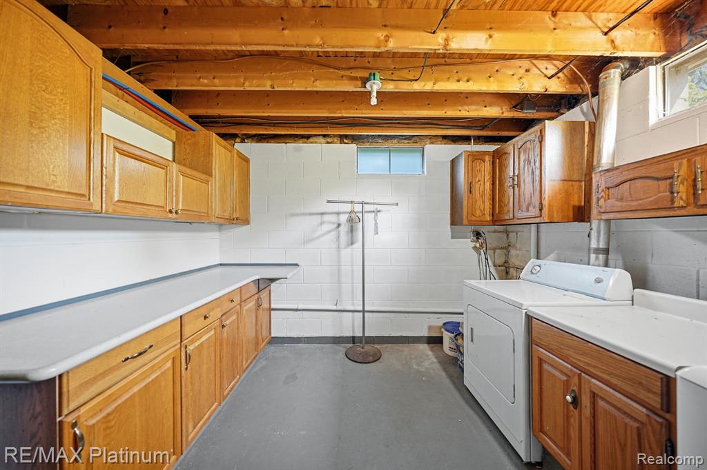 127 S East Street, Fowlerville, MI 48836 — Photo 22