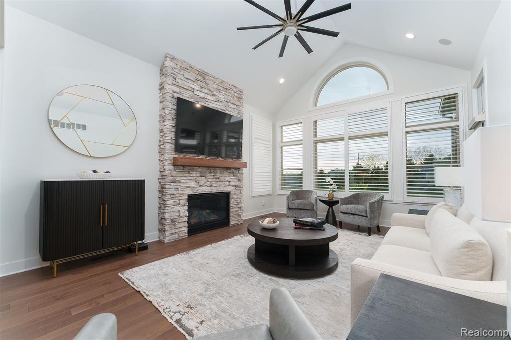 8250 Stoney Creek Drive, South Lyon, MI 48178 — Photo 14