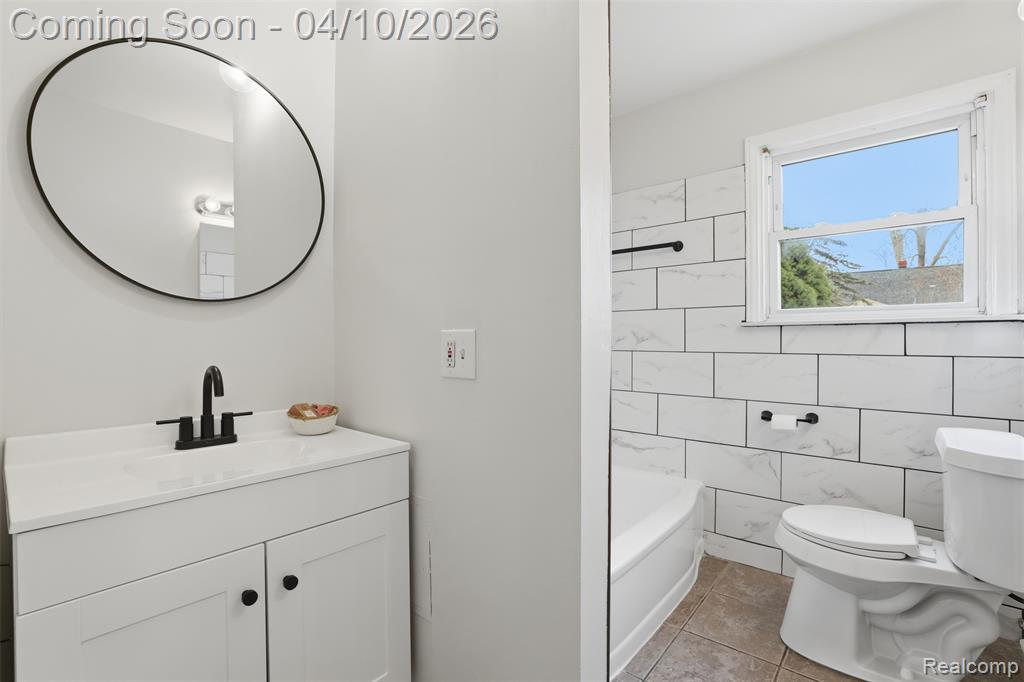 20201 Lancaster Street, Harper Woods, MI 48225 — Photo 19