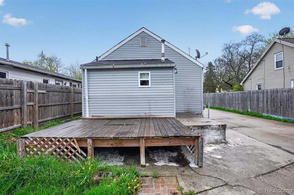 4910 HUGHES Road, Lansing, MI 48910 — Photo 24