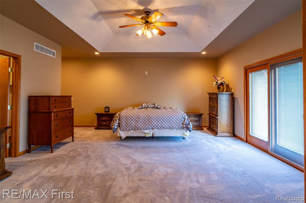 47368 Dove Court, Shelby Twp, MI 48315 — Photo 29