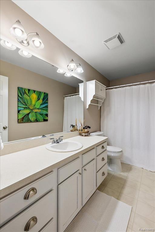 561 Anhinga Drive, East Lansing, MI 48823 — Photo 17
