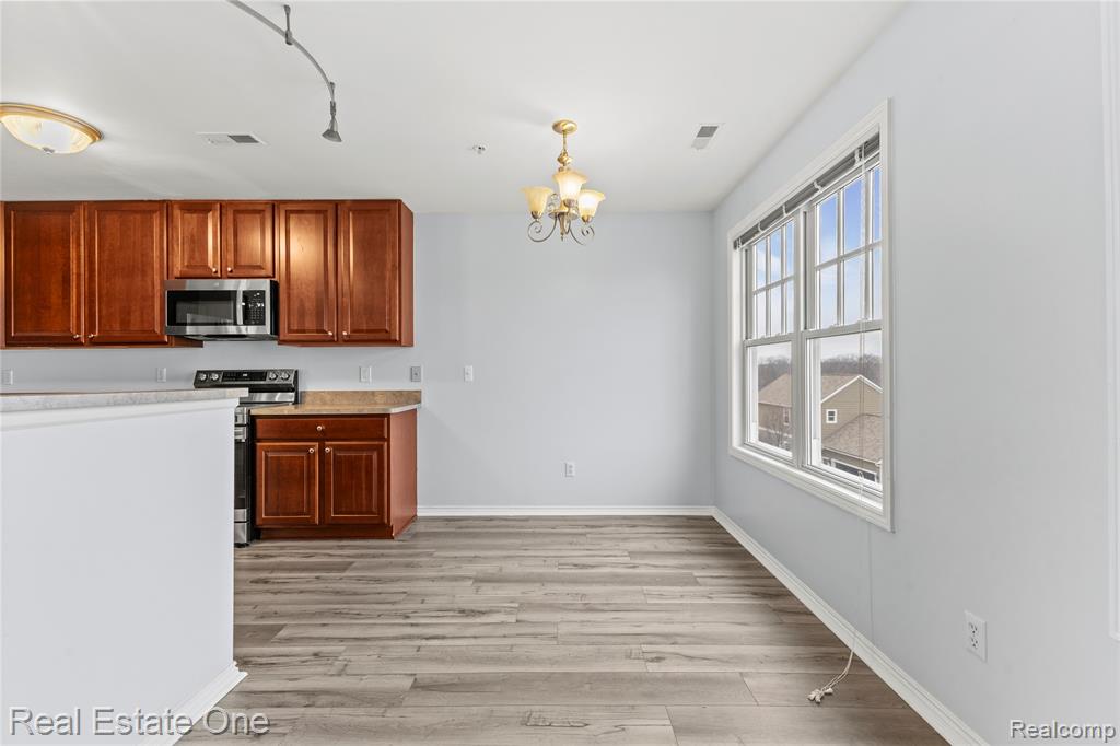 3939 Forester Boulevard, Auburn Hills, MI 48326 — Photo 13