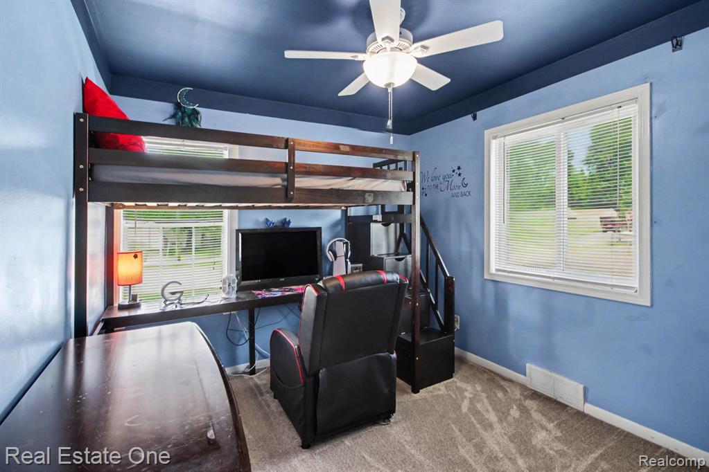 33065 John Hauk Street, Garden City, MI — Photo 12