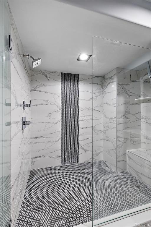 16281 Buckingham Avenue, Beverly Hills, MI 48009 — Photo 35