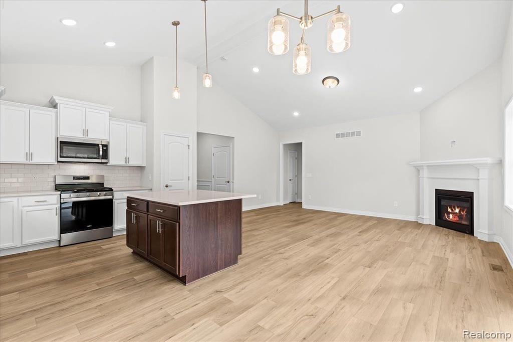 466 Jubilee Drive, Whitmore Lake, MI 48189 — Photo 13