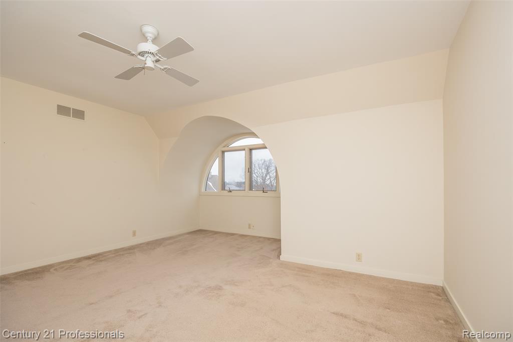 9095 S Saginaw Road, 5, Grand Blanc, MI 48439 — Photo 45