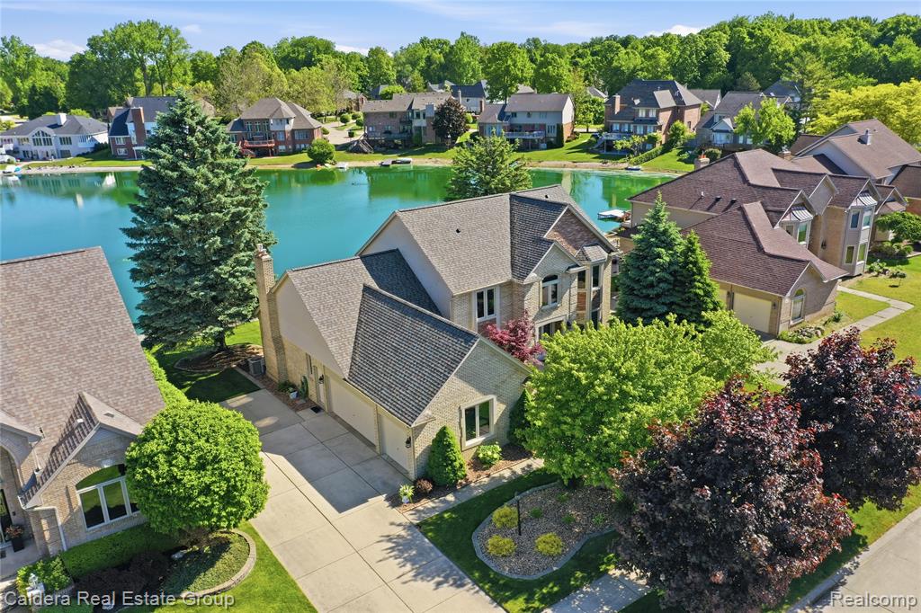 8915 Chestnut Run Drive, Utica, MI 48317 — Photo 50