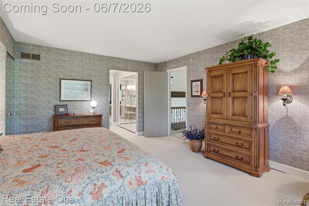 5321 Forest Way, Bloomfield Hills, MI 48302 — Photo 26