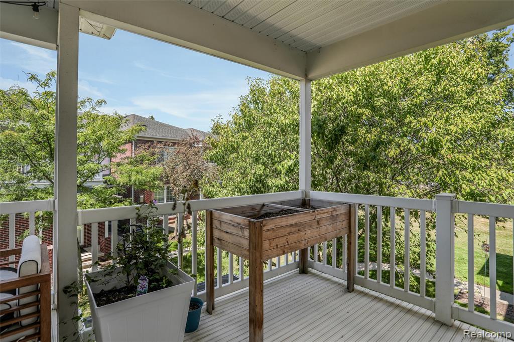 6725 Boulder Pointe Drive, Washington, MI — Photo 24