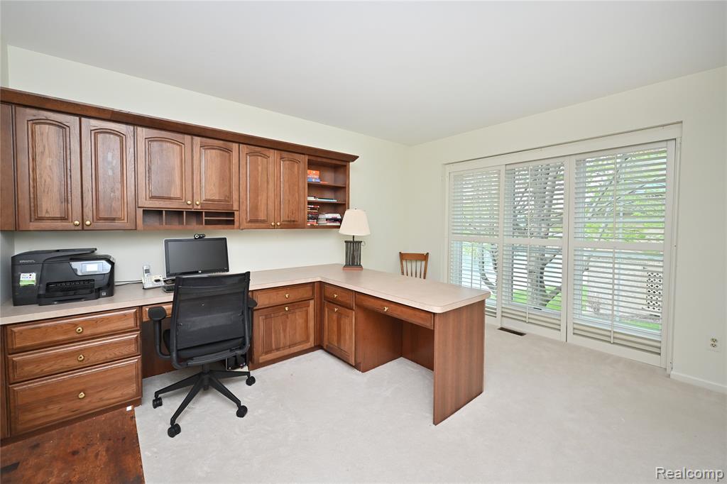 618 Deauville Lane, Bloomfield Hills, MI 48304 — Photo 23