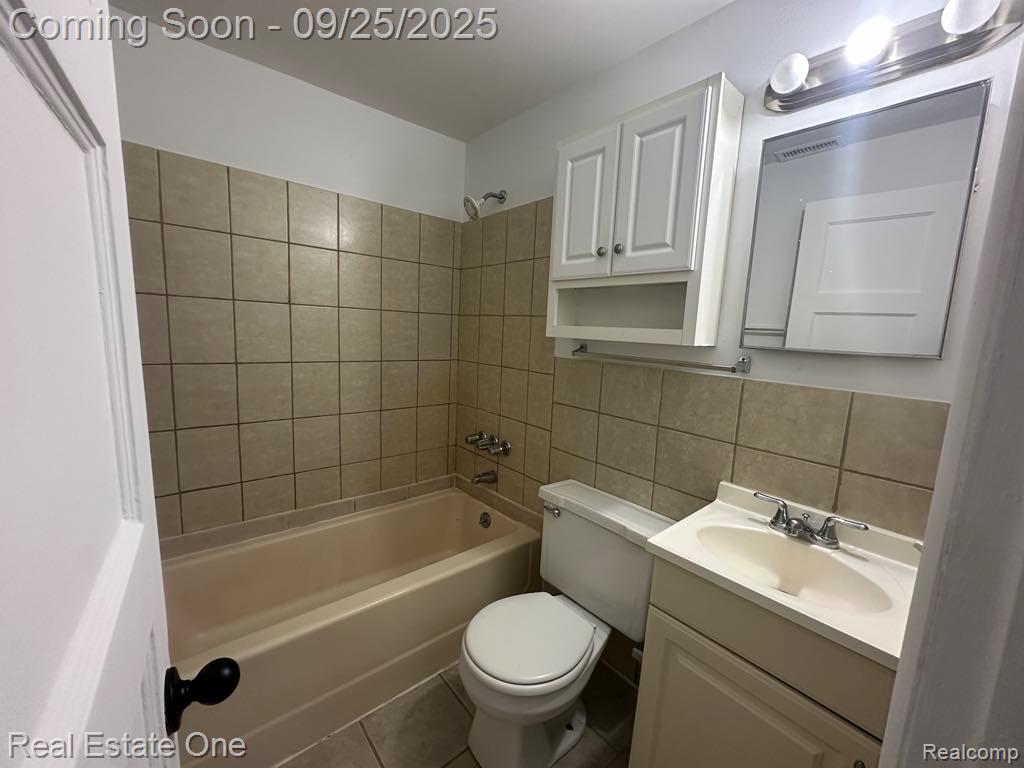982 S Chestnut Street, Owosso, MI 48867 — Photo 9