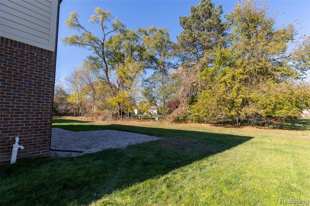 5092 Westminster Avenue, Troy, MI 48085 — Photo 3