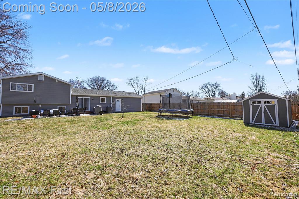 690 Montana Street, Marysville, MI 48040 — Photo 25
