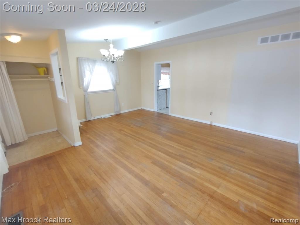 15151 Kenton Street, Oak Park, MI 48237 — Photo 8