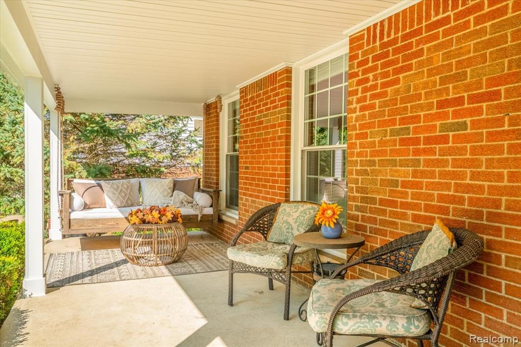 367 Pleasant Ridge Court, Saline, MI 48176 — Photo 11