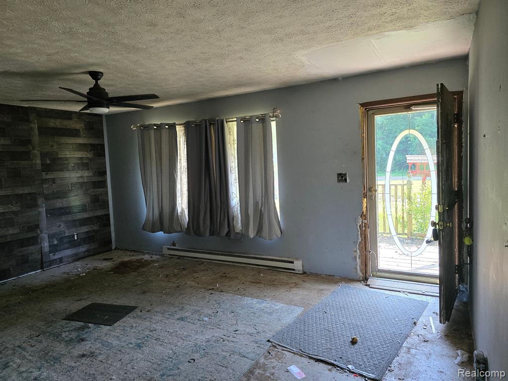 9569 OAK GROVE Road, Howell, MI 48855 — Photo 2