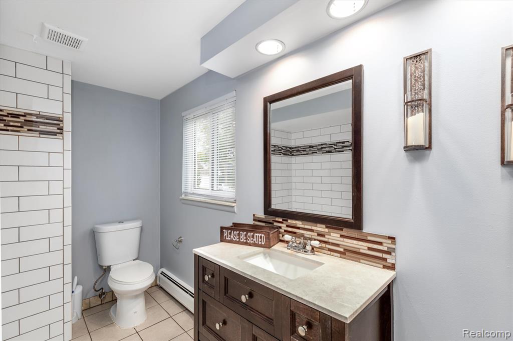 5559 Abington, West Bloomfield, MI — Photo 28