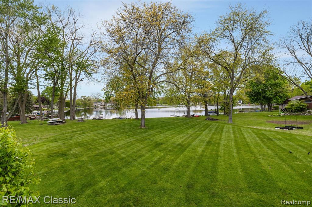 804 Bonita Drive, White Lake, MI 48383 — Photo 3