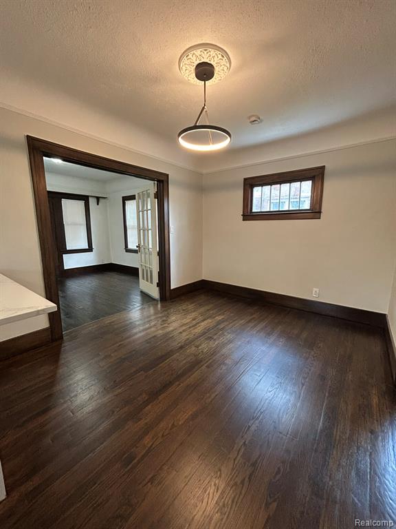 425 W Iroquois Road, Pontiac, MI 48341 — Photo 10