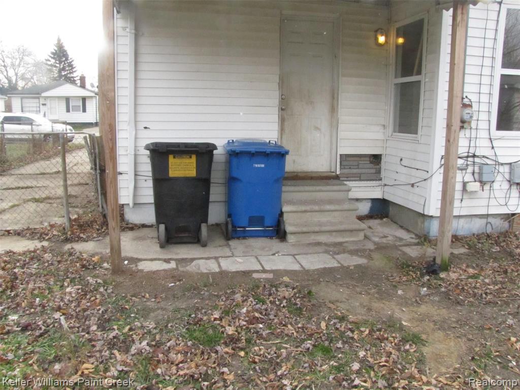 8643 LOZIER Avenue, Warren, MI 48089 — Photo 6