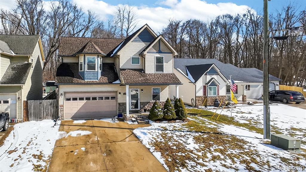 9399 Oakdale Street, Clay, MI 48001 — Photo 2