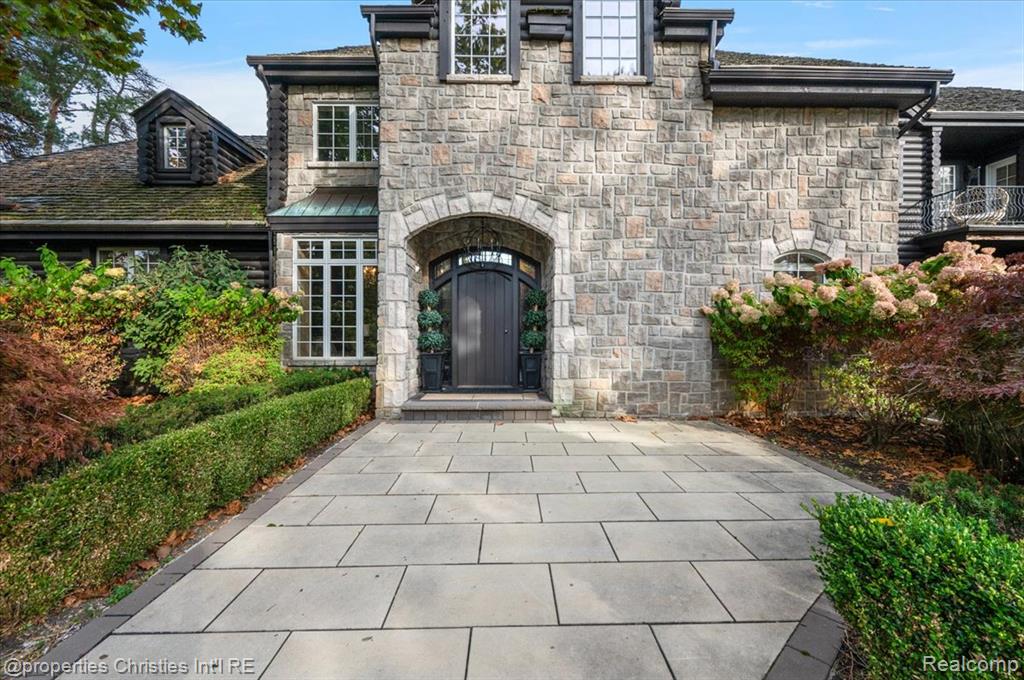 3701 Northwood, West Bloomfield, MI, 48324